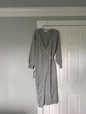 MARBLE Light Gray  wrap Maxi Dress women’s size M/L